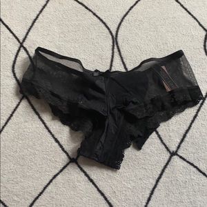 Very sexy cheeky black w back bow NWT sz S panty